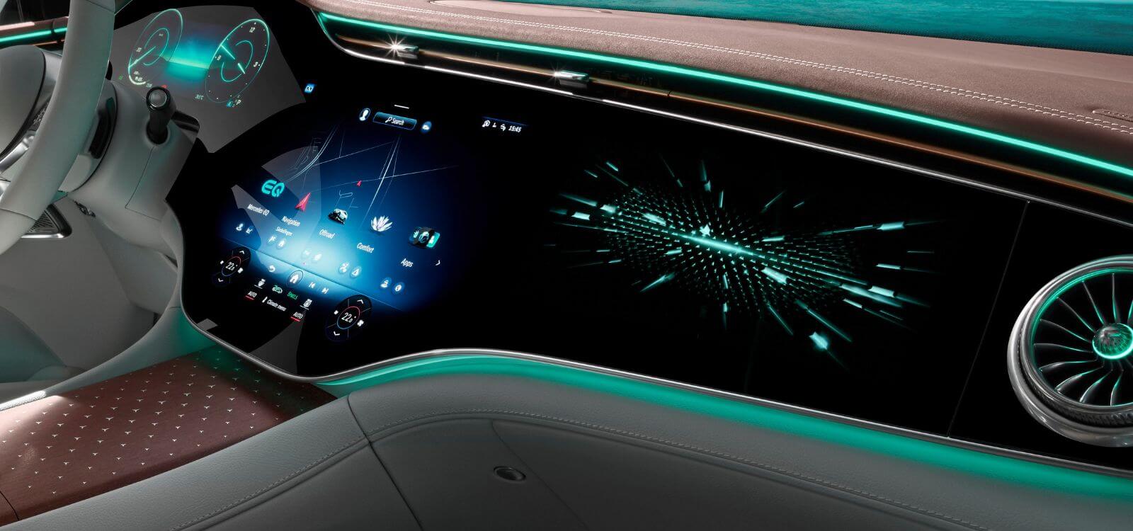 Modelul EQE SUV de la Mercedes-EQ - hyperscreen mbux