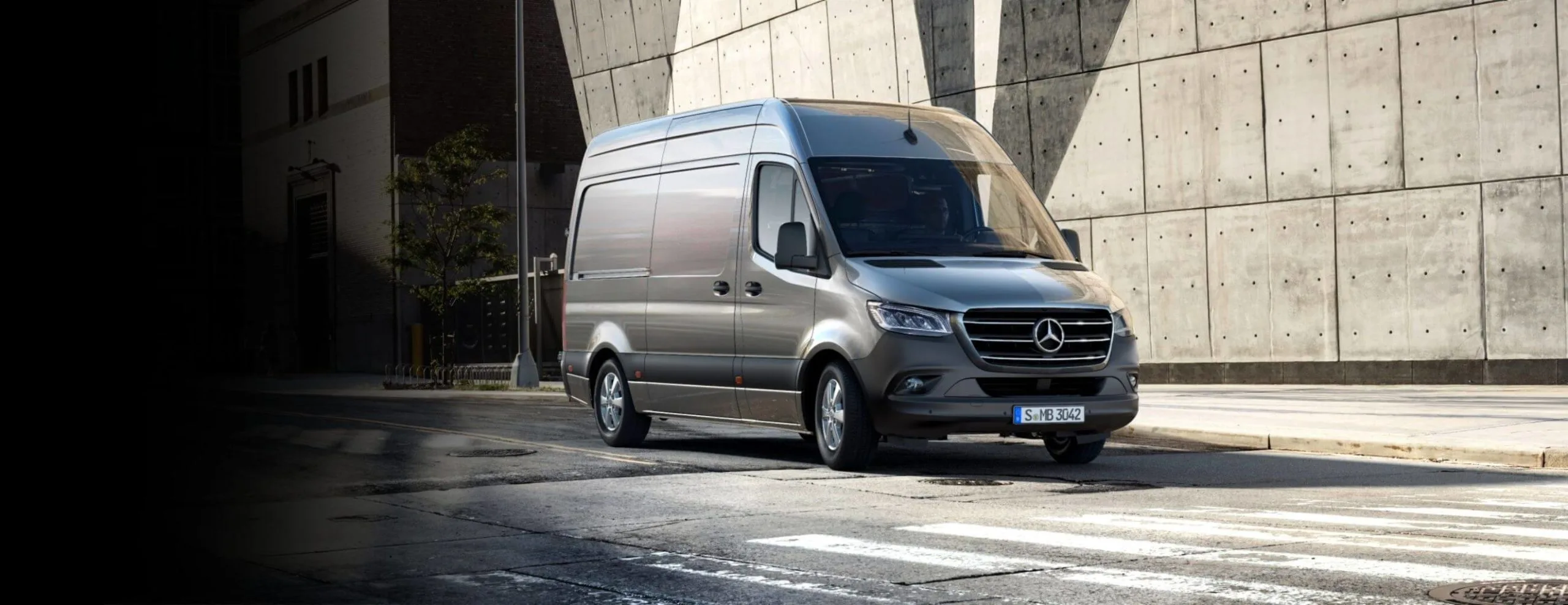 autoutilitare-Mercedes-Benz-auto-schunn-romania-scaled