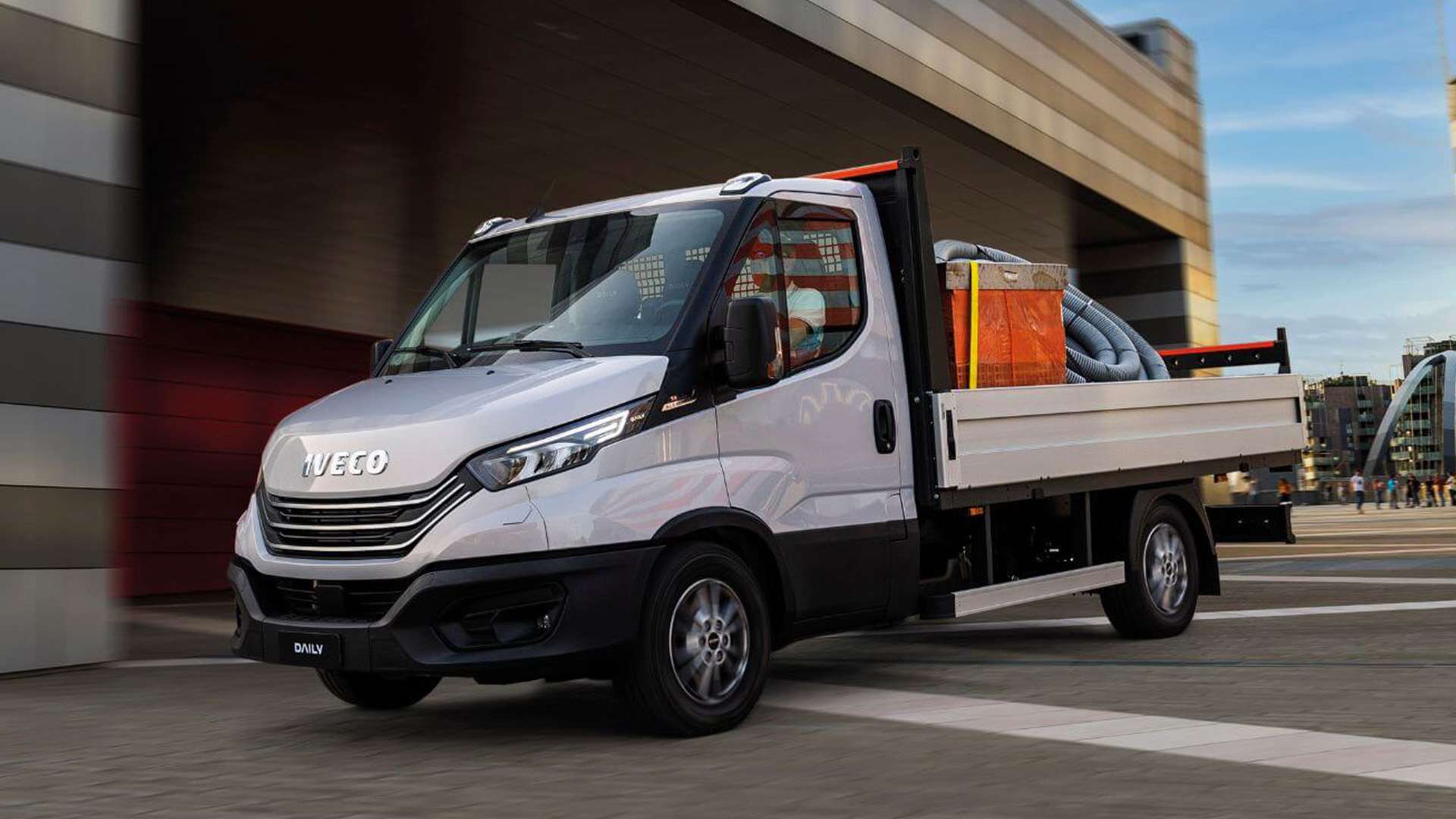 autoutilitara IVECO DAILY
